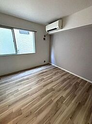 KSコート江坂東 303 3階ワンルームのリビング/ダイニング