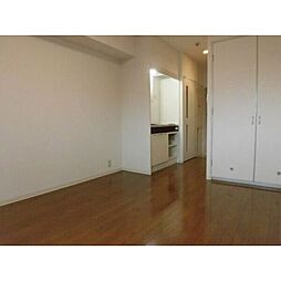 東明マンション江坂 7階ワンルームのリビング/ダイニング