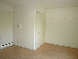 K緑地 1階ワンルームのリビング/ダイニング