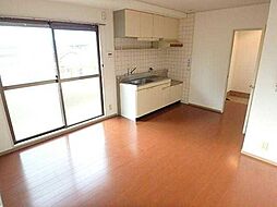 プリティハウス 2階2LDKのリビング/ダイニング