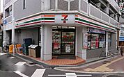 セブンイレブン吹田千里山西5丁目店 徒歩6分。 430m