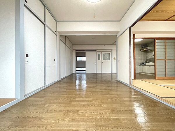 千里南町第一次住宅　A3棟 ｜大阪府豊中市新千里南町3丁目(賃貸マンション2LDK・10階・61.89㎡)の写真 その5