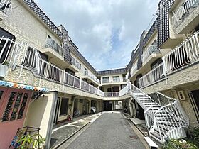 豊中市上新田4丁目テラスハウス  ｜ 大阪府豊中市上新田4丁目（賃貸テラスハウス3LDK・1階・71.66㎡） その1