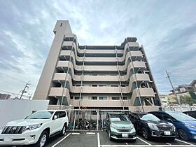 ジョイフルライフ泉丘  ｜ 大阪府豊中市西泉丘1丁目（賃貸マンション2LDK・2階・65.69㎡） その1