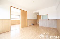 デュオ・ルミエール 2階1LDKのリビング/ダイニング