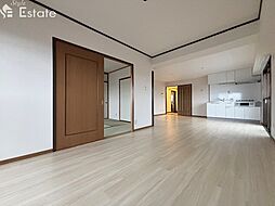 赤坪第2小菅ビル 5階2LDKのリビング/ダイニング