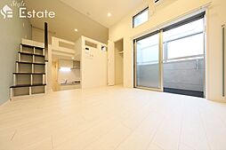 グロリア東海通 2階1Kのリビング/ダイニング