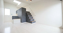 Liberty Hill 106 2階1SKのリビング/ダイニング