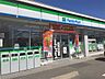 周辺：ファミリーマート 大高中川店（580m）