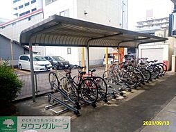 レオパレス浄心 3階1Kのリビング/ダイニング