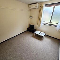 レオネクストツインコートI 101 1階1Kのリビング/ダイニング