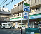 ファミリーマート 444m