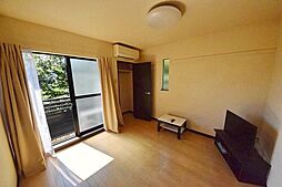 レオネクストシャルマン 104 1階1Kのリビング/ダイニング