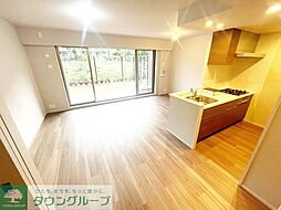 クレストシティ鎌倉大船サウス 1階3LDKのリビング/ダイニング