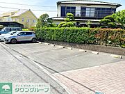 ★駅まで平坦アクセス★