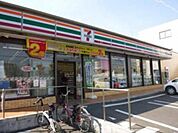セブンイレブン茅ヶ崎南湖店 749m