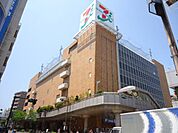イトーヨーカドー藤沢店 徒歩12分。スーパー 890m