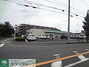 ファミリーマート藤沢円行店 徒歩4分。コンビニ 320m