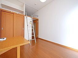 レオパレスグランシャリオ 203 2階1Kのリビング/ダイニング