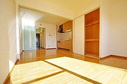 バードタウン8番館 201 2階1DKのリビング/ダイニング