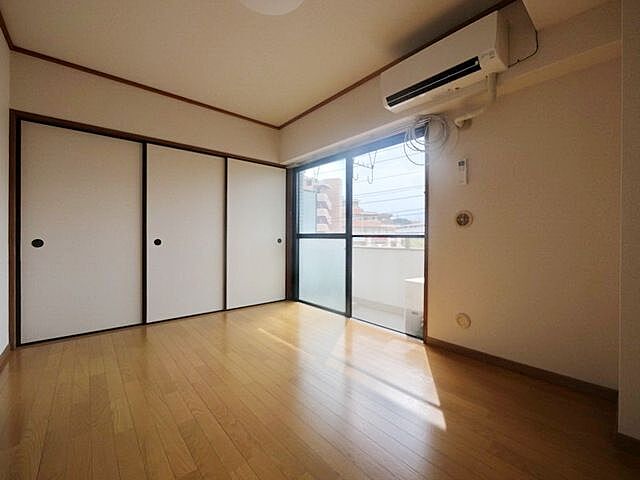 寝室