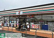 セブンイレブン館林バイパス店 徒歩31分。 2440m