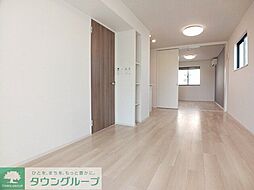 グランデルート　Ｃ 104 1階1LDKのリビング/ダイニング