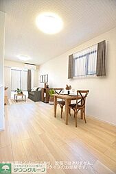 リリー青山 102 1階1LDKのリビング/ダイニング