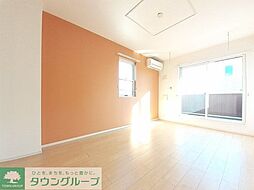 ウォーカーズ　タウンＣ 201 2階2LDKのリビング/ダイニング