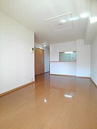 エアリー・ミニヨンＣ 102 1階1LDKのリビング/ダイニング