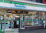 ファミリーマート深谷駅前店 徒歩11分。 880m