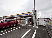 ミニストップ 本庄若泉店 徒歩1分。 20m