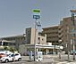 周辺：ファミリーマート堀之内駅東店 355m