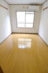 第3一水荘 1階ワンルームのリビング/ダイニング