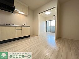 エクセレントタワー 1階1LDKのリビング/ダイニング