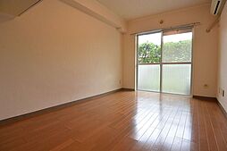 アートイン大塚 2階1Kのリビング/ダイニング