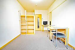 レオパレス南大和田 404 4階1Kのリビング/ダイニング