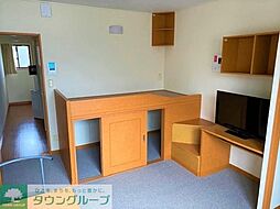 レオパレスメイプルヒルズ 303 3階1Kのリビング/ダイニング