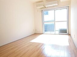 モイスチャーガーデン大和田町 2階1Kのリビング/ダイニング