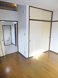 コーポ93 211 2階1Kのリビング/ダイニング