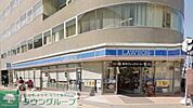 ローソン立川南口大通店 徒歩3分。コンビニ 240m