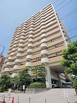 メロディーハイム法円坂  ｜ 大阪府大阪市中央区法円坂1丁目1-40（賃貸マンション2LDK・8階・63.75㎡） その1