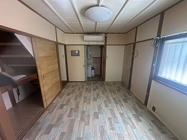 室内を拡大表示