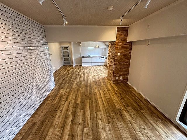 リビング/ダイニング ライオンズマンション泊 2階/-