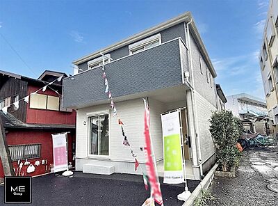外観:1号棟 ■暮らしを彩る充実した設備仕様が備わった住まい 外観:1号棟 ■暮らしを彩る充実した設備仕様が備わった住まい
