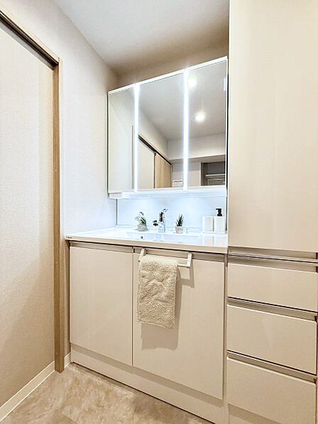 ■朝の準備がスムーズにできる広さです