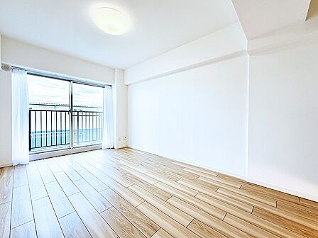 ■くつろぎと笑顔が集まる、心温まるリビング