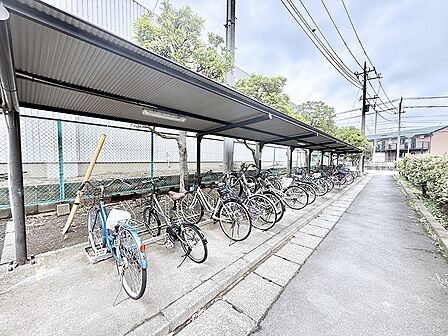 ■自転車を使うご家族にも安心の駐輪スペースを敷地内にご用意