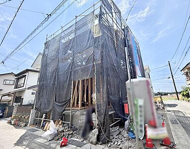 外観:1号棟 ■家族みんなが笑顔で過ごせる、安心感のある住まい 外観:1号棟 ■家族みんなが笑顔で過ごせる、安心感のある住まい