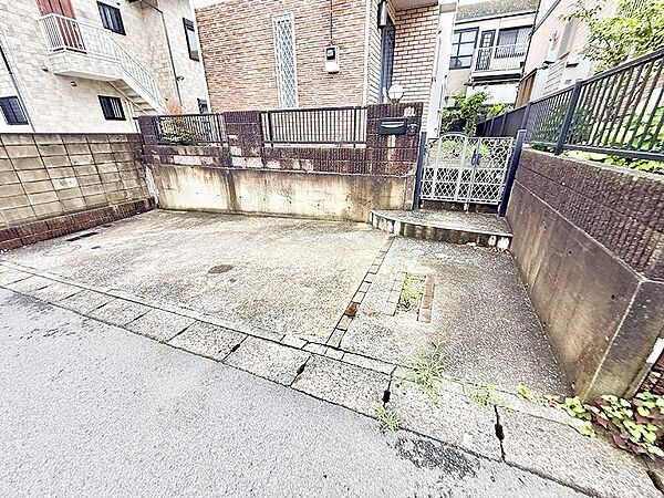 駐車場を拡大表示